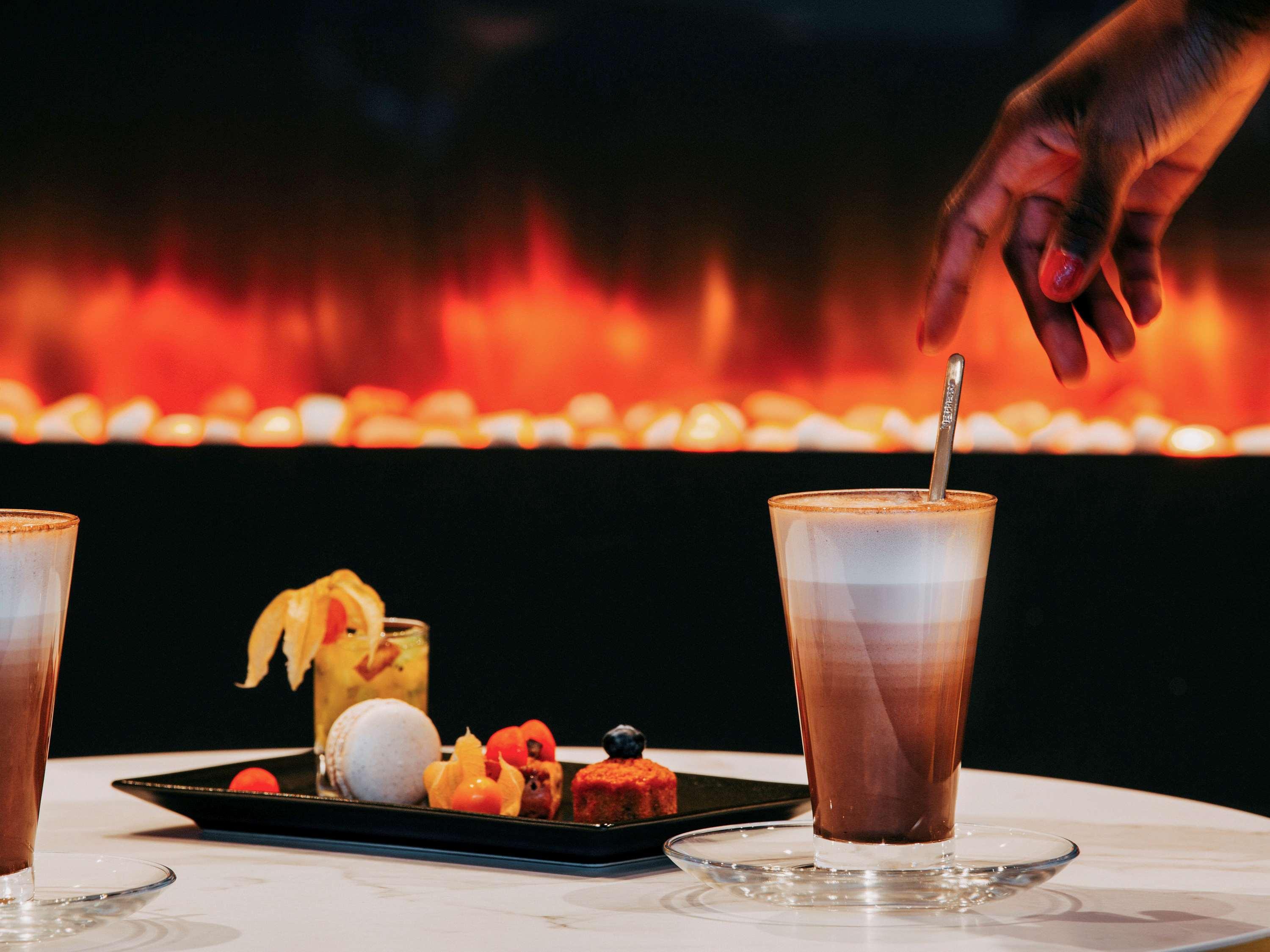 Novotel Paris Coeur D'Orly Airport Екстериор снимка