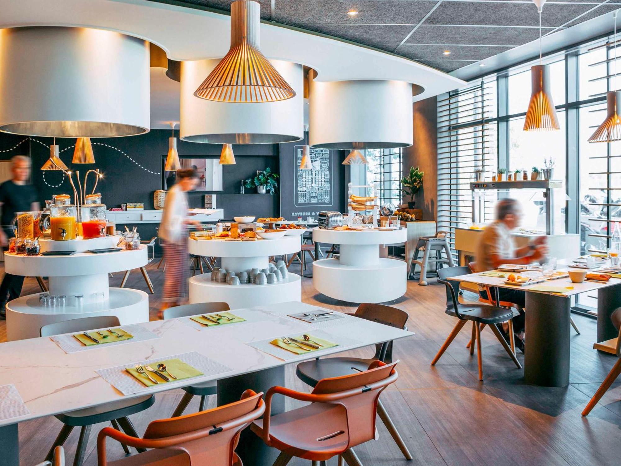 Novotel Paris Coeur D'Orly Airport Екстериор снимка
