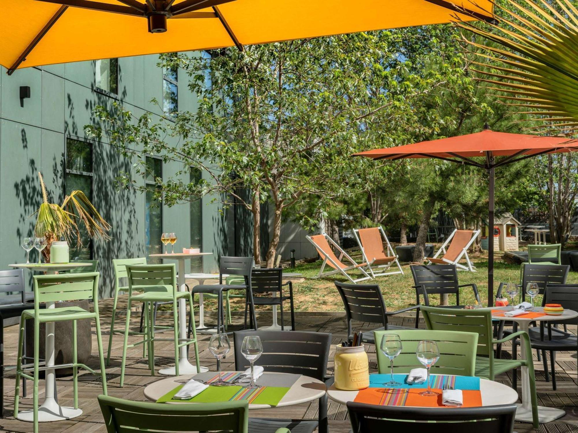 Novotel Paris Coeur D'Orly Airport Екстериор снимка