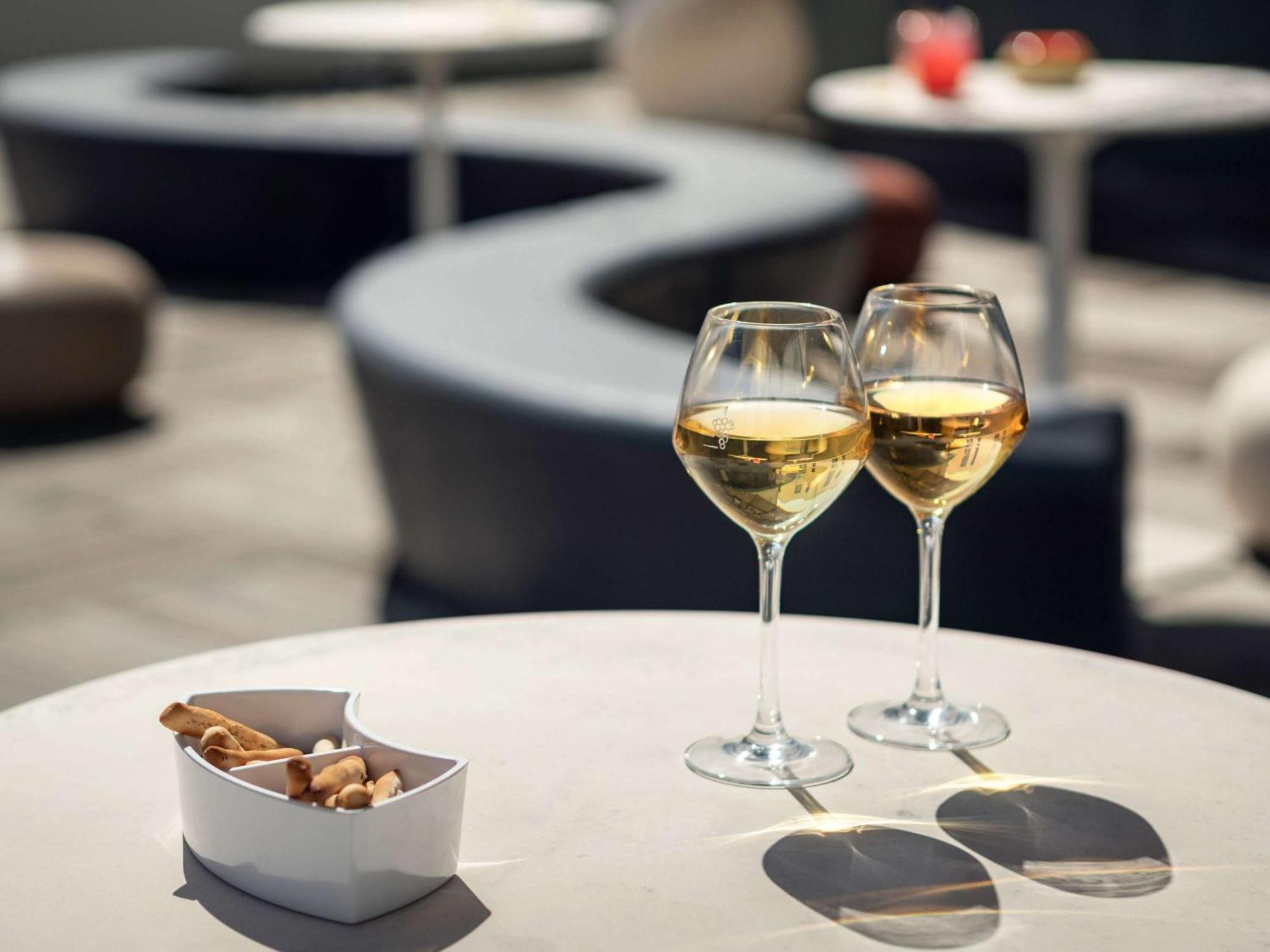 Novotel Paris Coeur D'Orly Airport Екстериор снимка