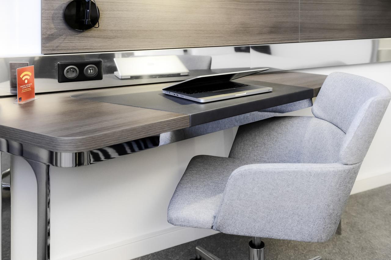 Novotel Paris Coeur D'Orly Airport Екстериор снимка